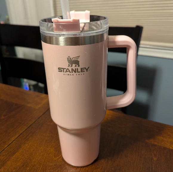 Stanley Cup - Discontinued* - Picture 2 of 12